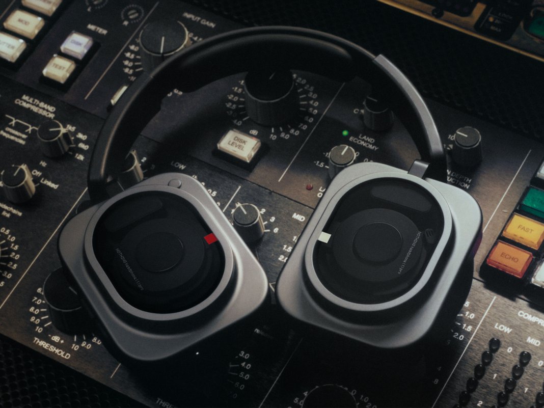Nothing เปิดตัวหูฟัง Headphone (1) Pro พร้อมฟีเจอร์สำหรับสตูดิโอและราคาจำหน่าย