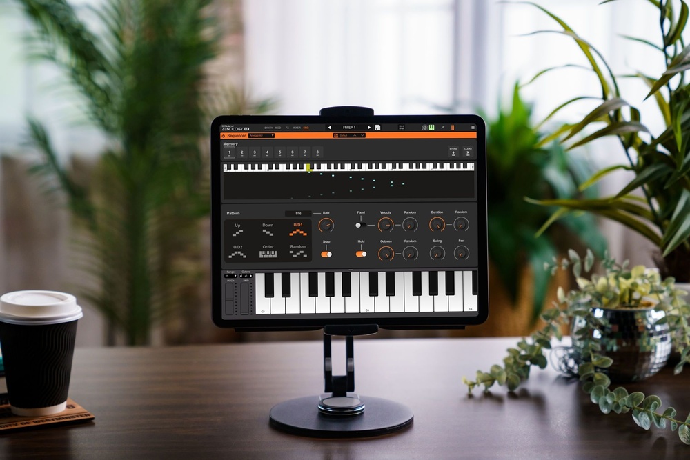 Roland อัปเดต Zenology GX สำหรับ iPad รองรับ AUv3